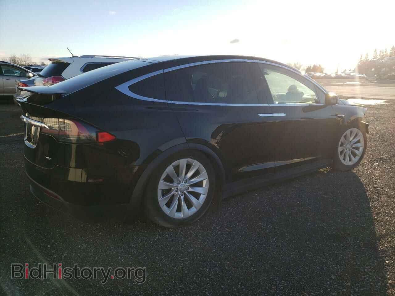 2017 TESLA MODEL X - VIN: 5YJXCDE2XHF075857 - Фото 3