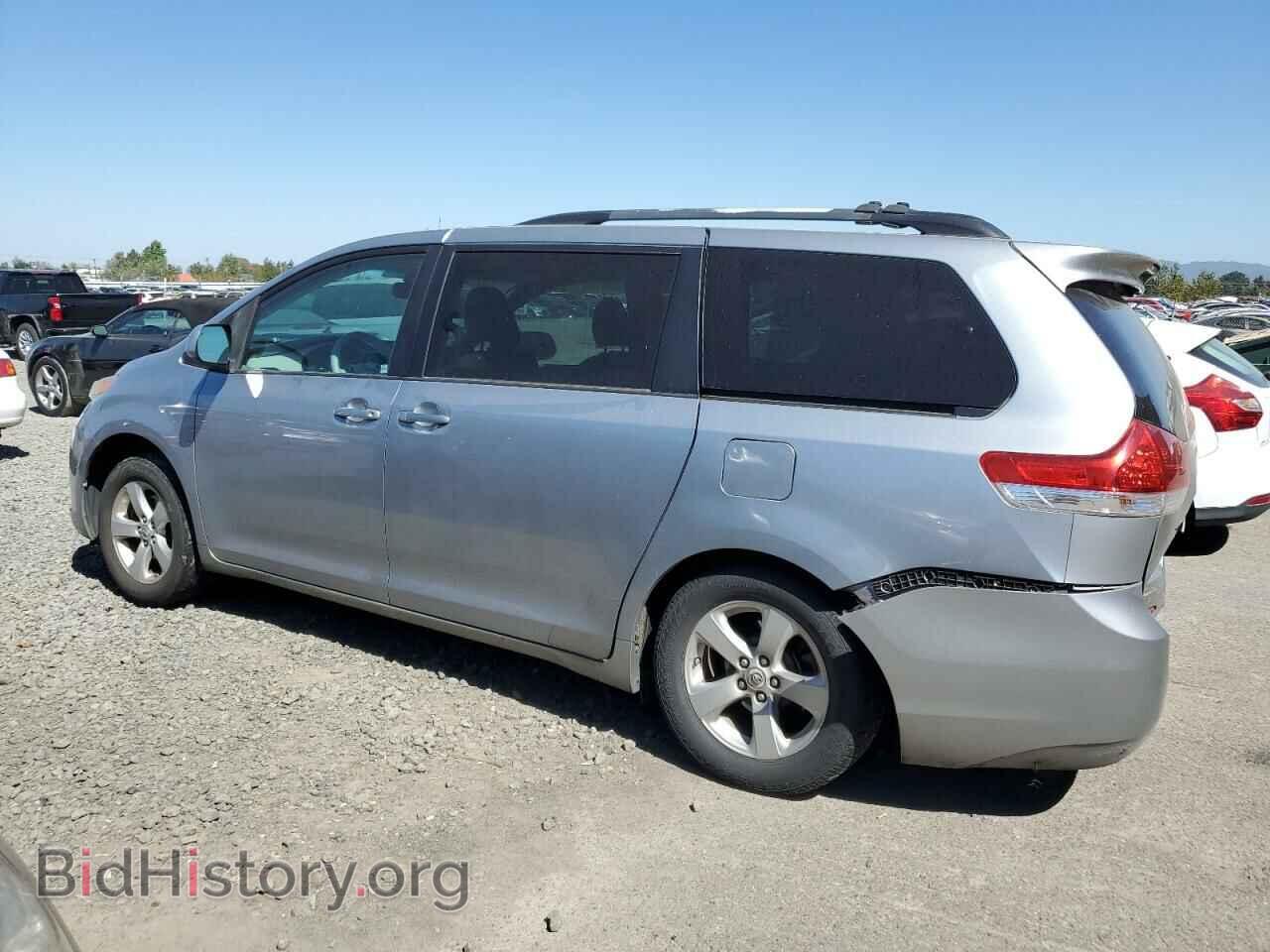 2011 TOYOTA All Models - VIN: 5TDKK3DC3BS064722 - Фото 2