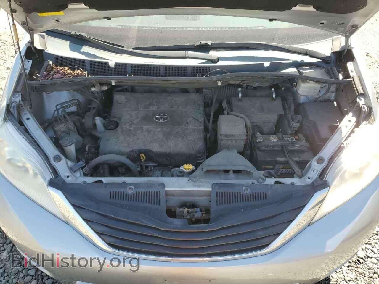 2011 TOYOTA All Models - VIN: 5TDKK3DC3BS064722 - Фото 12