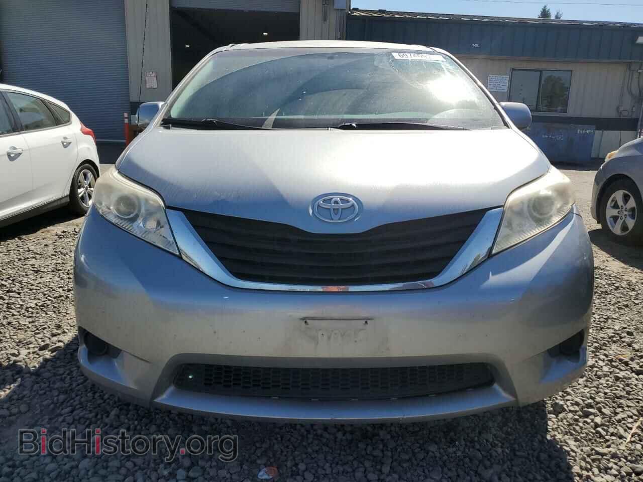 2011 TOYOTA All Models - VIN: 5TDKK3DC3BS064722 - Фото 5