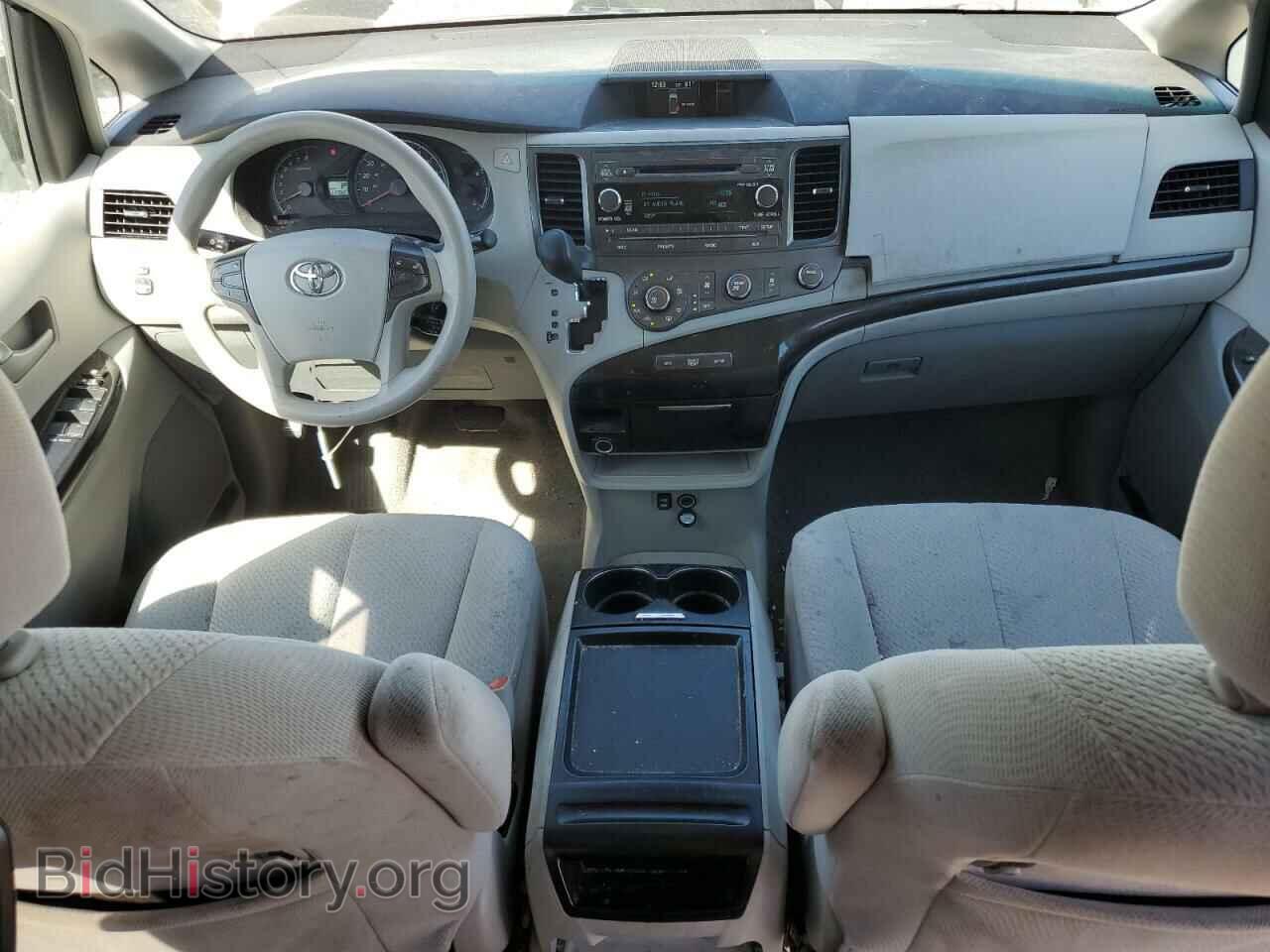 2011 TOYOTA All Models - VIN: 5TDKK3DC3BS064722 - Фото 8