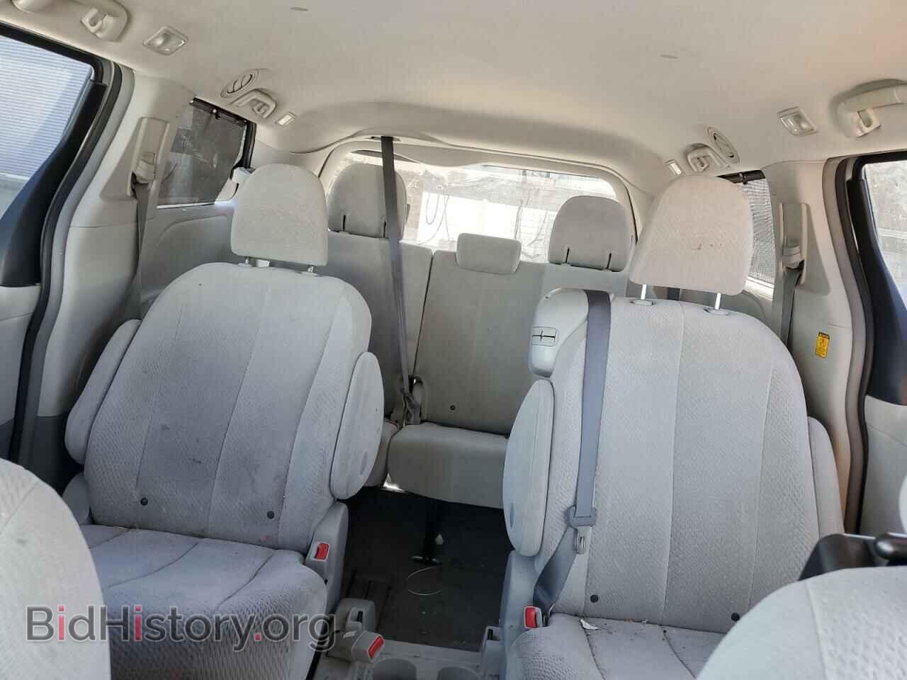 2011 TOYOTA All Models - VIN: 5TDKK3DC3BS064722 - Фото 10