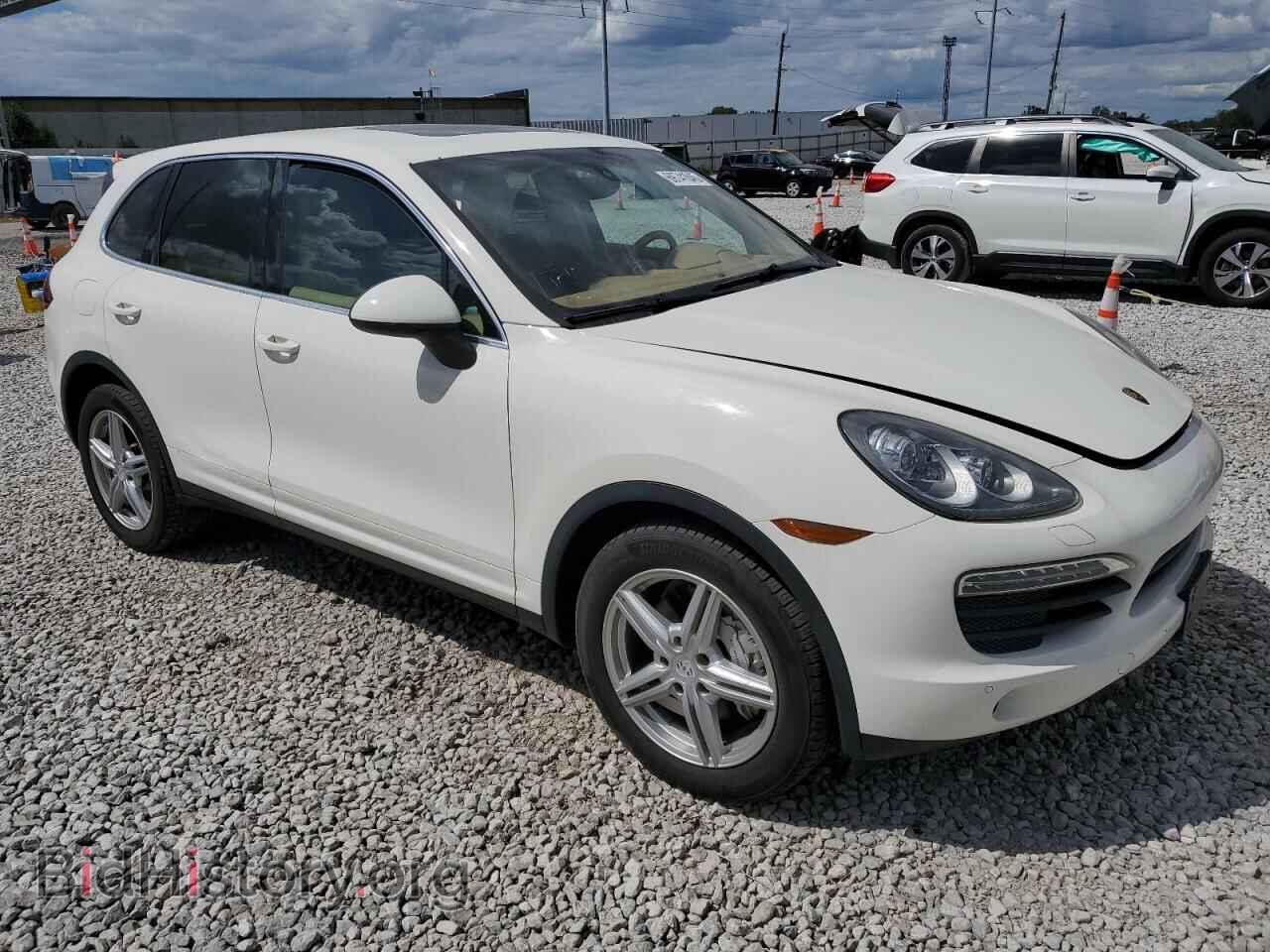 2011 PORSCHE CAYENNE - VIN: WP1AB2A25BLA42531 - Photo 4