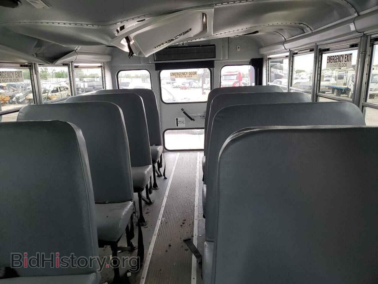 2017 CHEVROLET EXPRESS - VIN: 1GB3GSBG2H1244466 - Фото 6