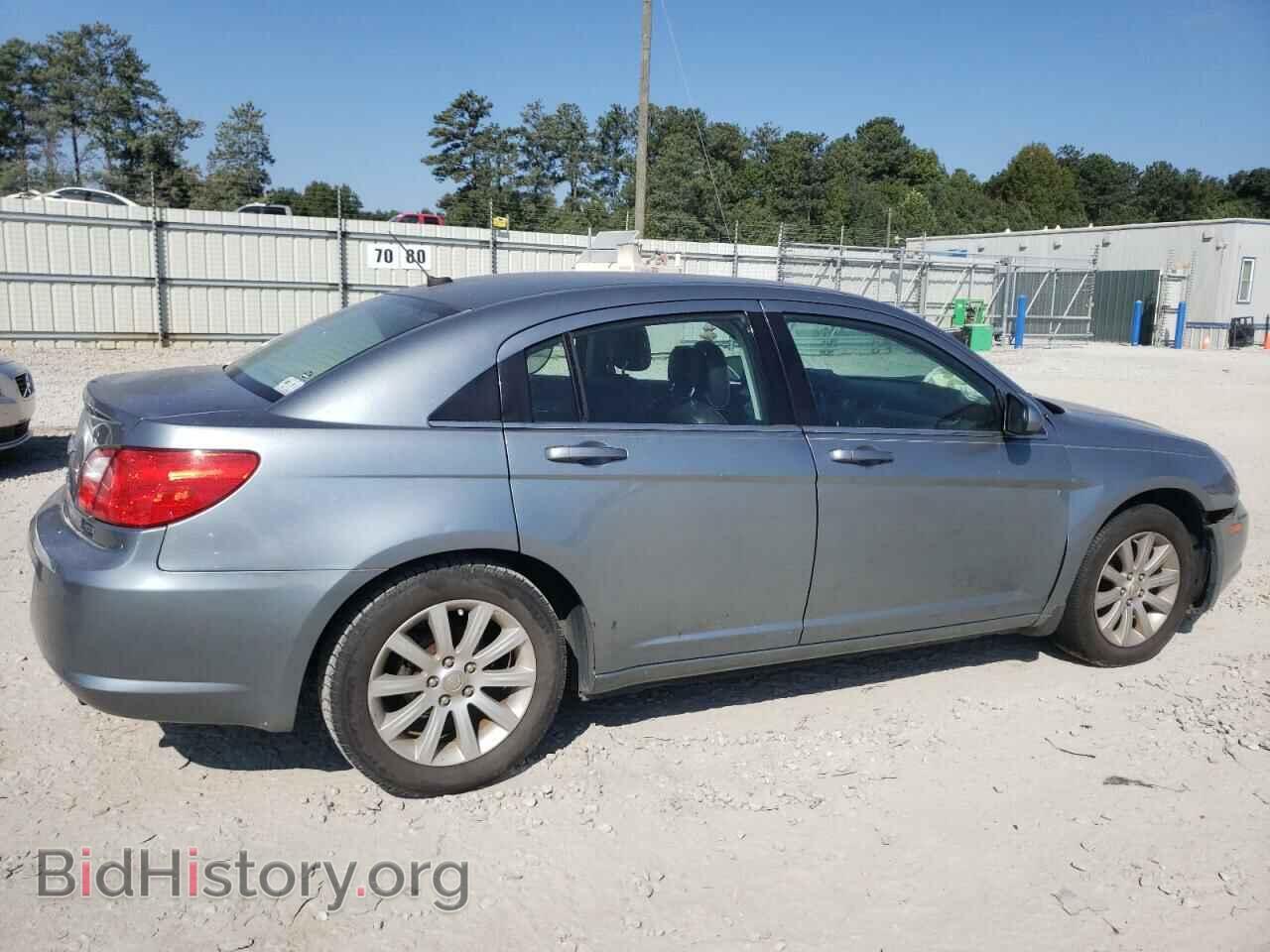 2010 CHRYSLER SEBRING - VIN: 1C3CC5FB9AN230980 - Фото 3