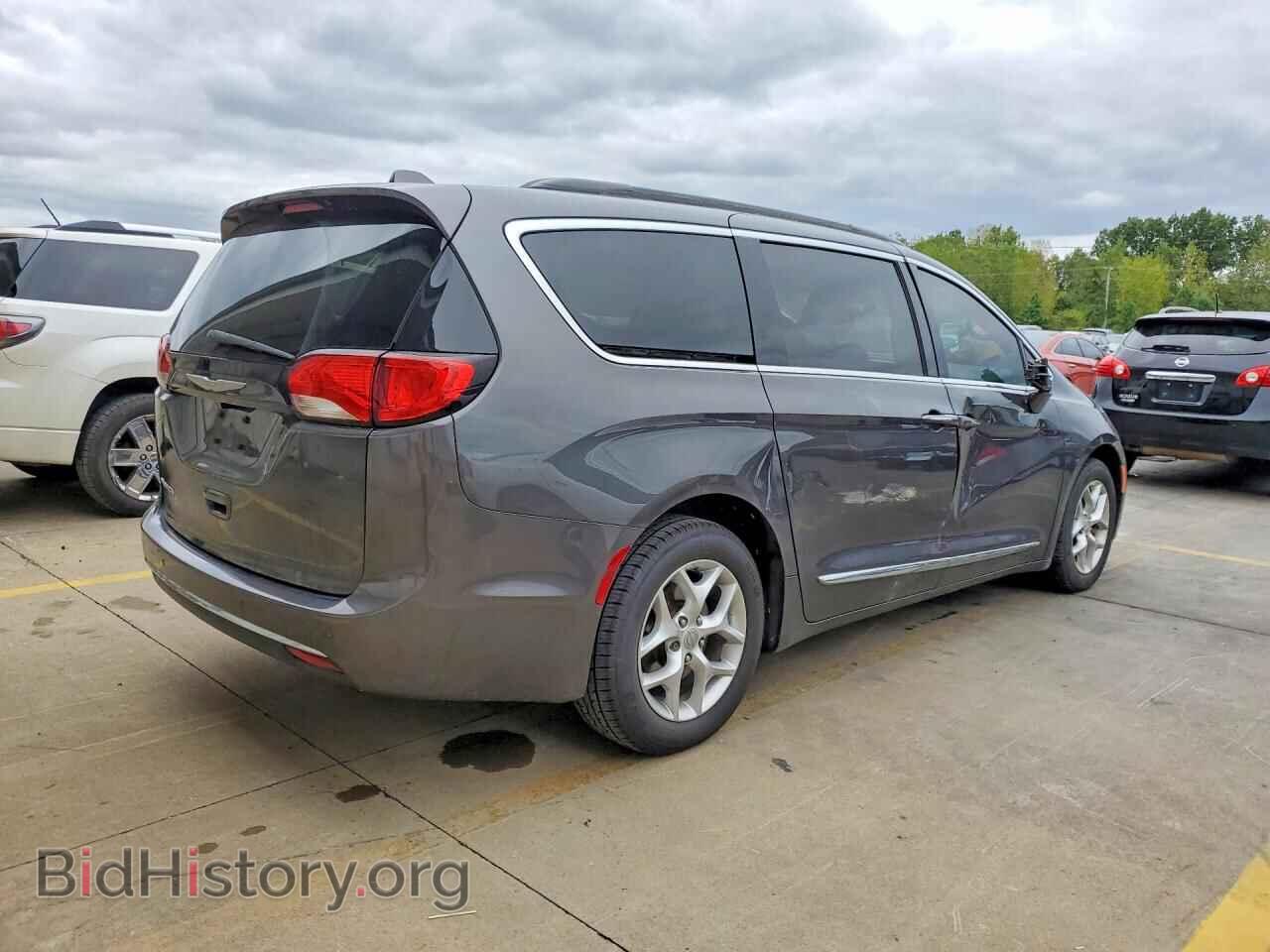 2017 CHRYSLER PACIFICA - VIN: 2C4RC1BG5HR528343 - Фото 3