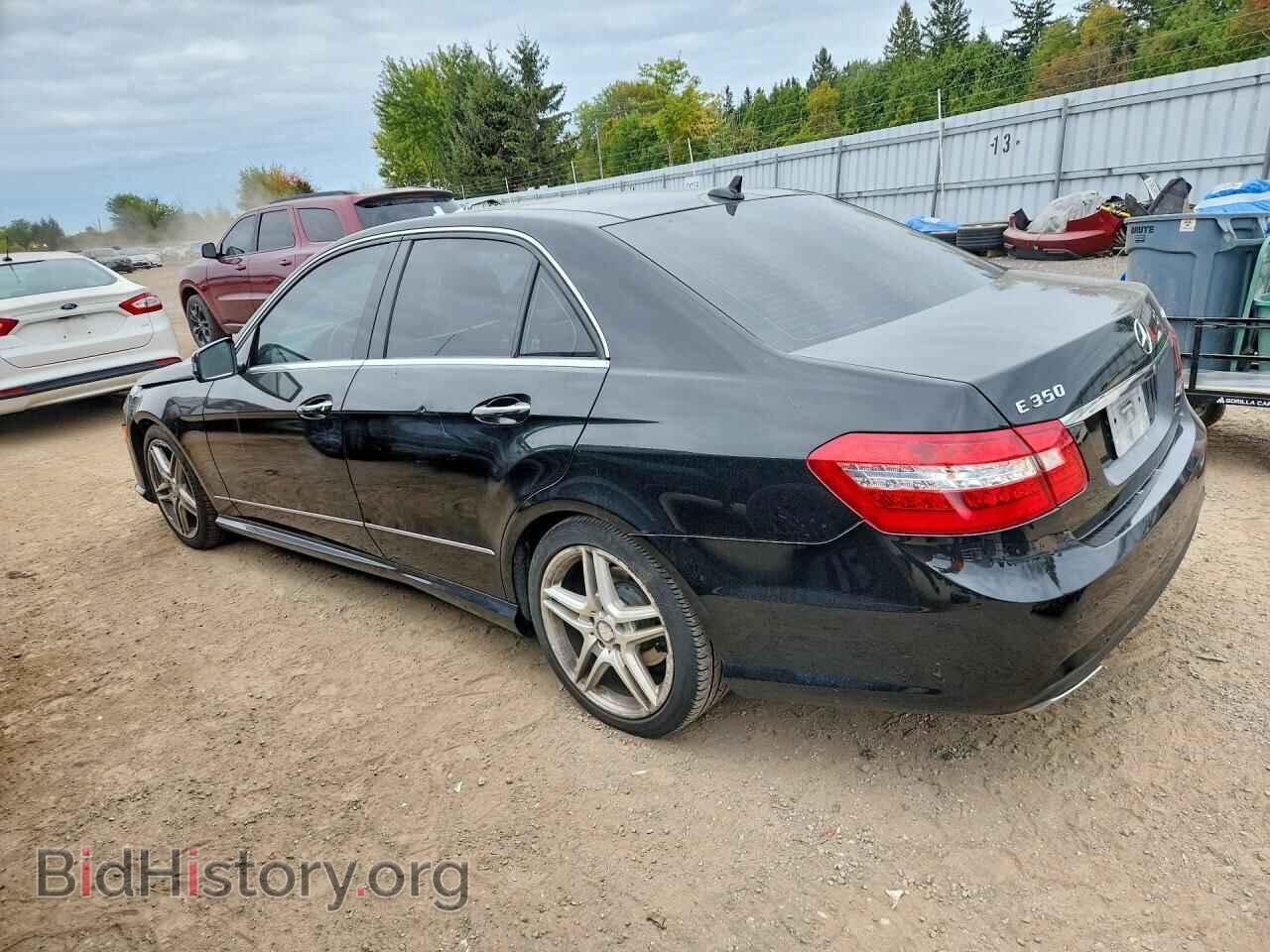 2011 MERCEDES-BENZ E-CLASS - VIN: WDDHF8HB2BA403521 - Фото 2