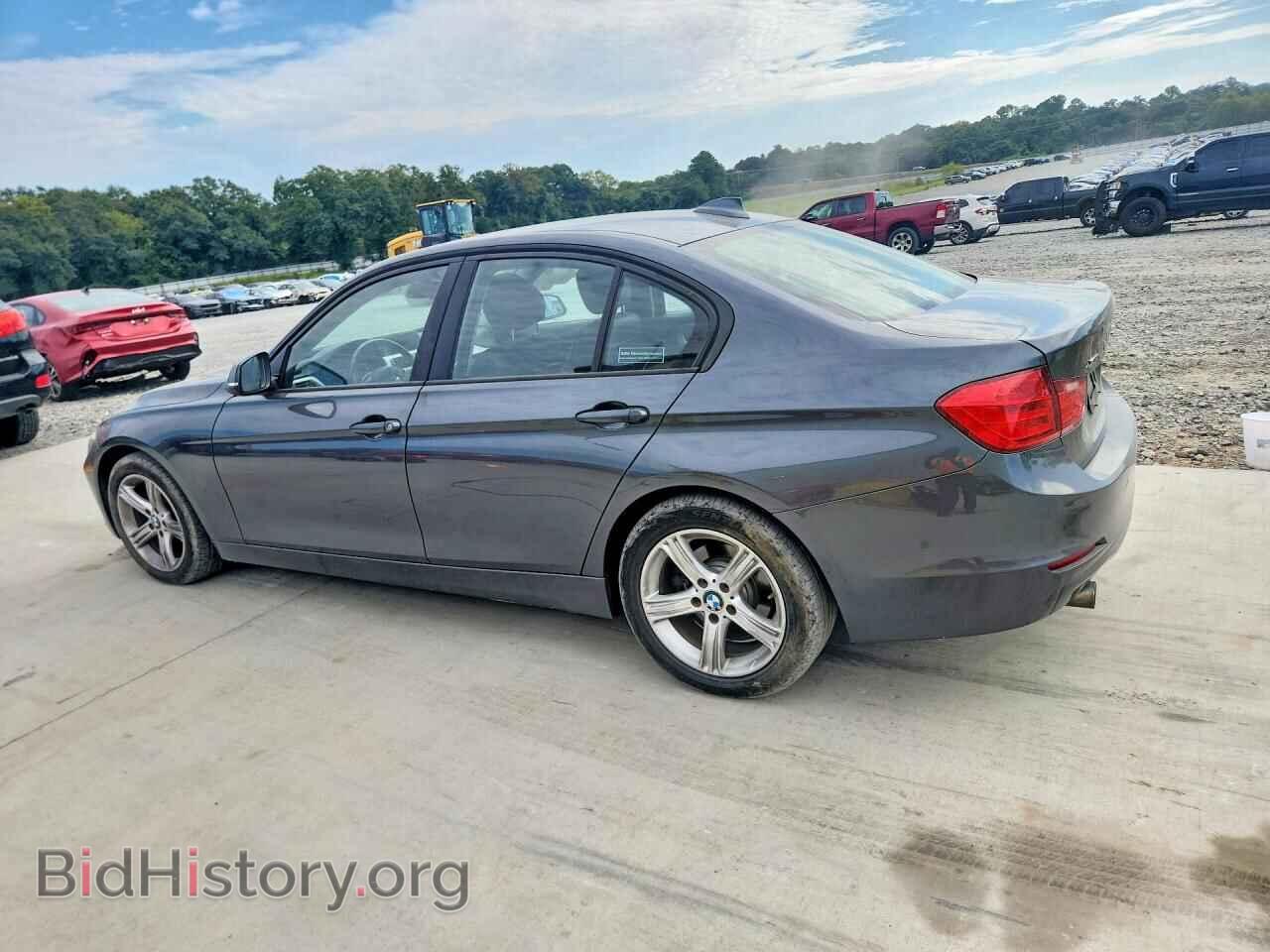 2015 BMW 3 SERIES - VIN: WBA3C3C55FP664739 - Photo 2