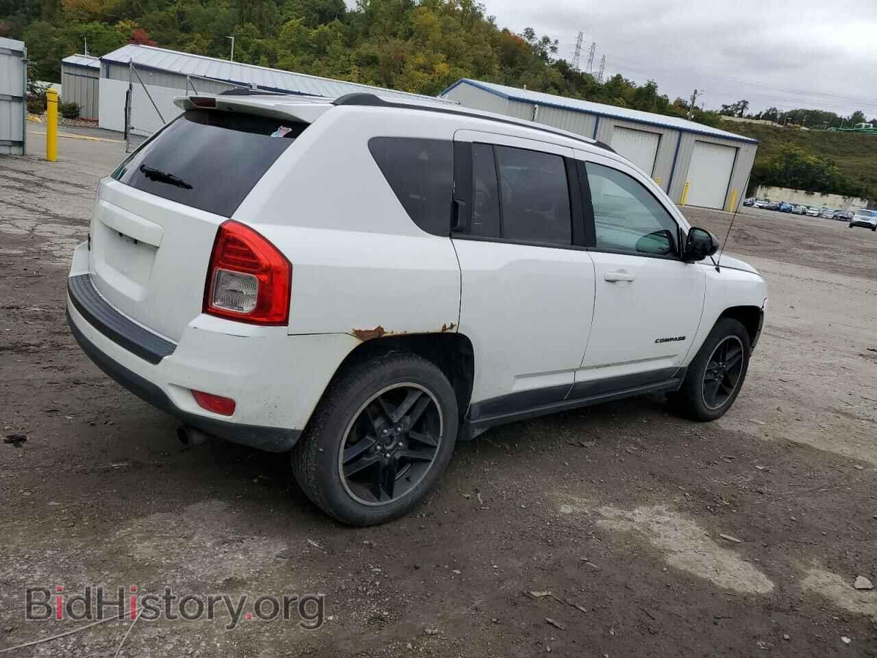 2011 JEEP COMPASS - VIN: 1J4NF1FB5BD280748 - Photo 3