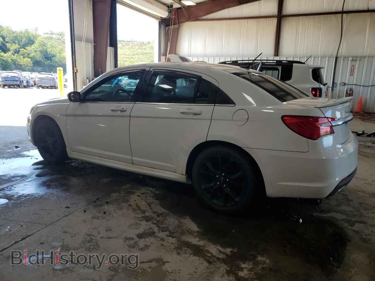2014 CHRYSLER 200 - VIN: 1C3CCBBG8EN171443 - Фото 2