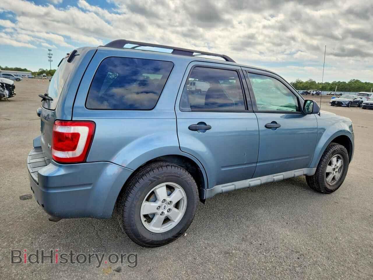 2010 FORD ESCAPE - VIN: 1FMCU0DG9AKA01609 - Фото 3
