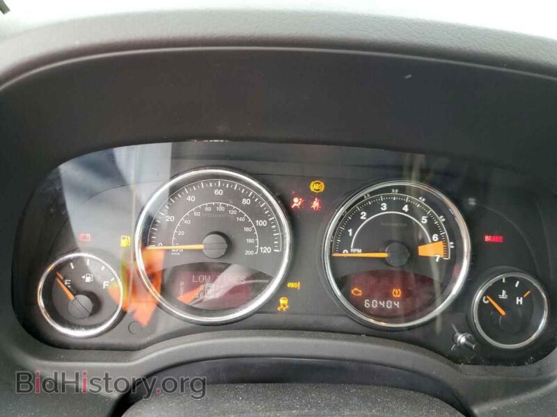 2014 Jeep COMPASS (VIN 1C4NJDCB6ED620181) — фото 9 из 12