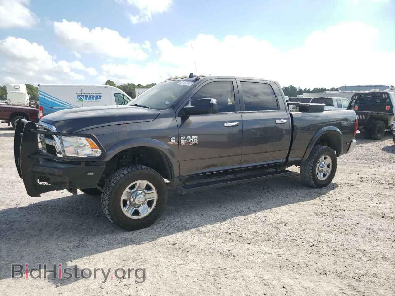 Photo 3C6UR5DL5HG657559 - RAM All Models 2017