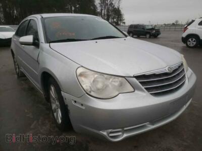 2010 Chrysler SEBRING Sebring LI, серебристый — VIN 1C3CC5FDXAN192144, Copart