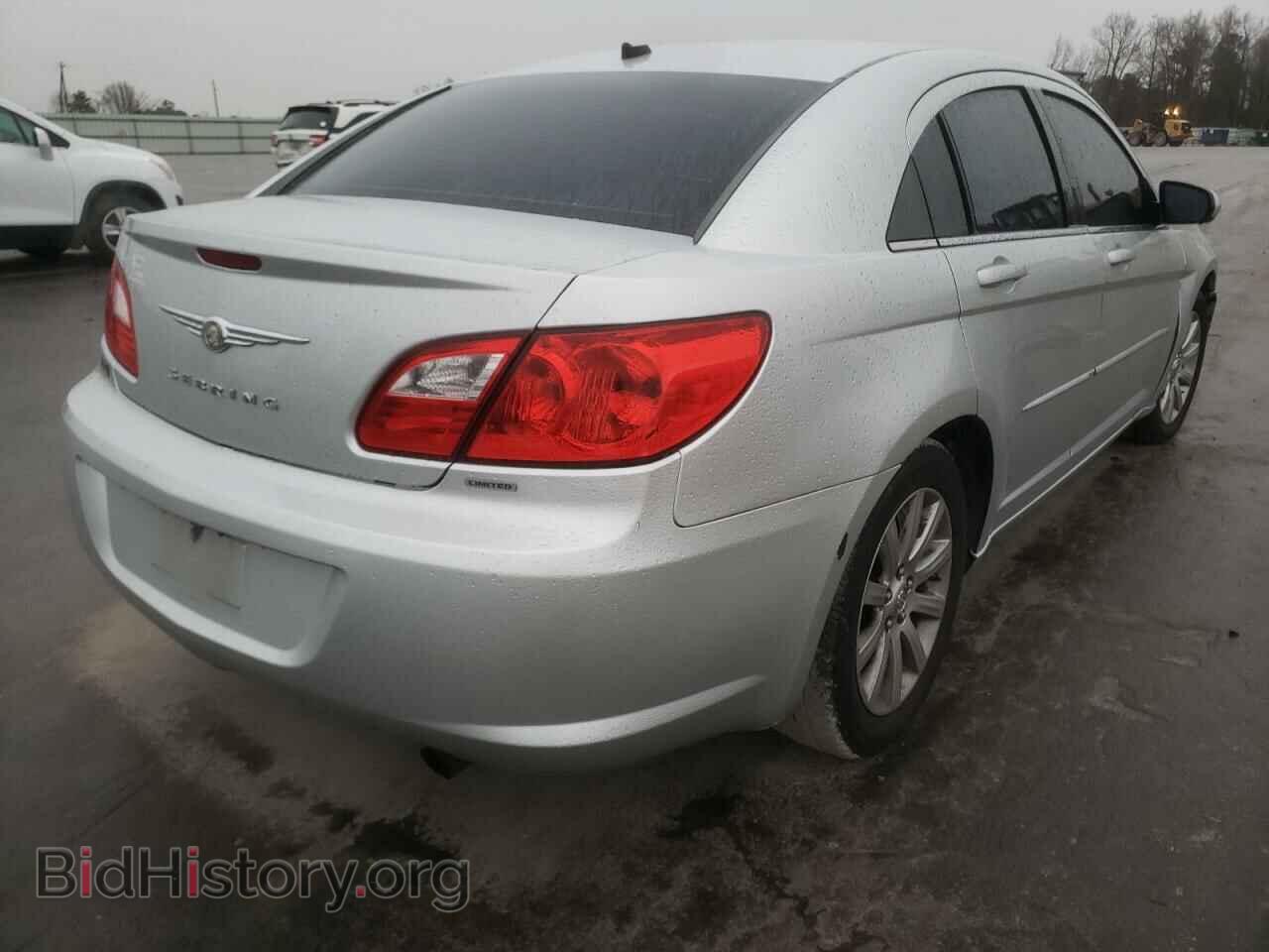 2010 CHRYSLER SEBRING - VIN: 1C3CC5FDXAN192144 - Фото 4