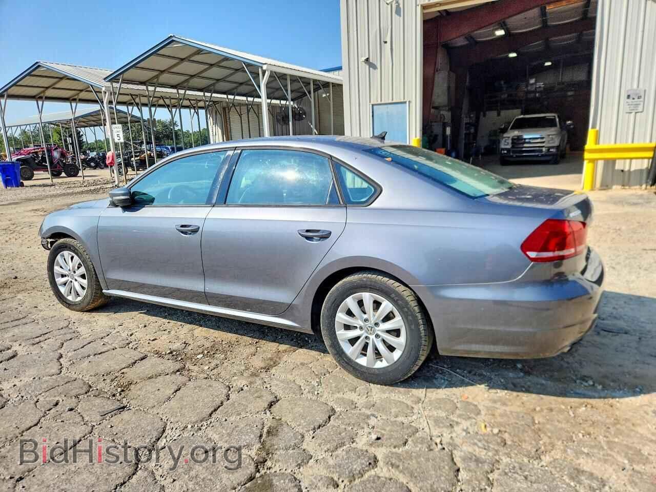 2014 VOLKSWAGEN PASSAT - VIN: 1VWAP7A32EC015877 - Photo 2