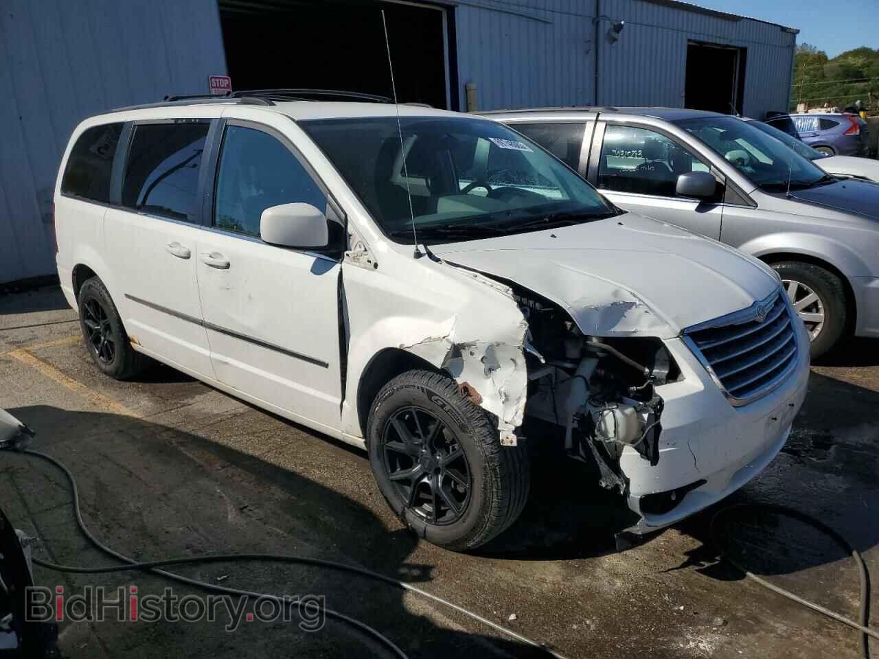 2010 CHRYSLER MINIVAN - VIN: 2A4RR5D16AR319739 - Фото 4