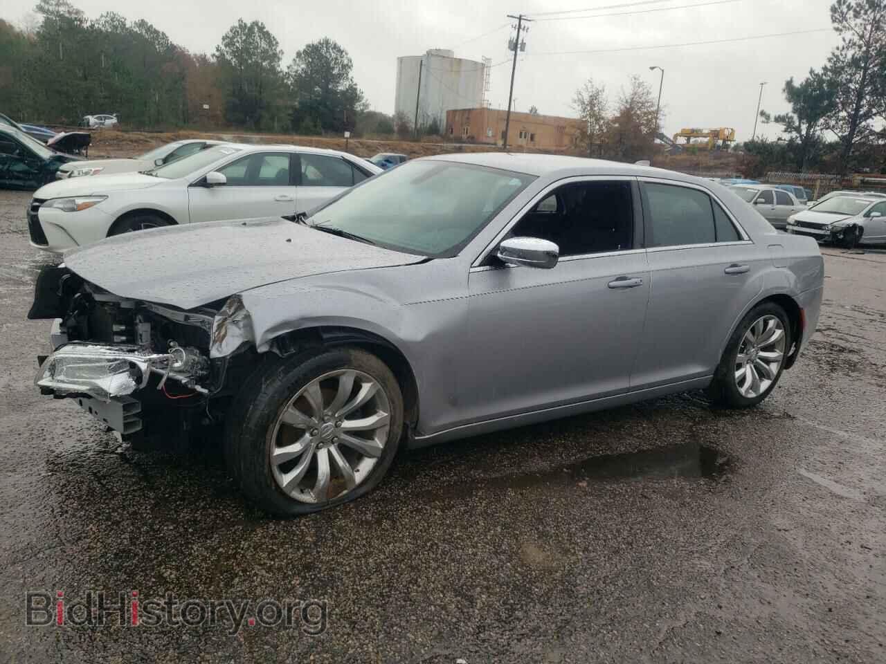 Photo 2C3CCAAG5JH190885 - CHRYSLER 300 2018