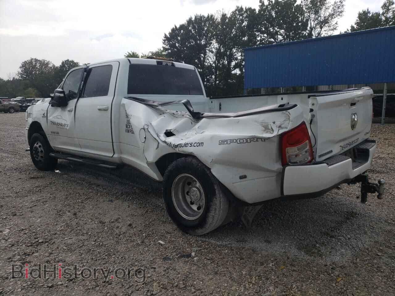 2023 RAM 3500 - VIN: 3C63RRHL2PG645896 - Фото 2