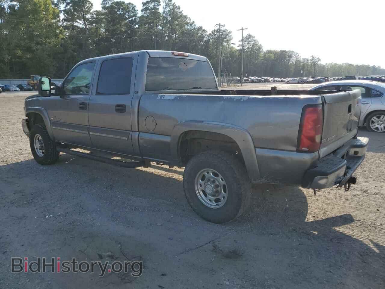 2006 CHEVROLET ALL Models - VIN: 1GCHC23D86F246479 - Photo 2