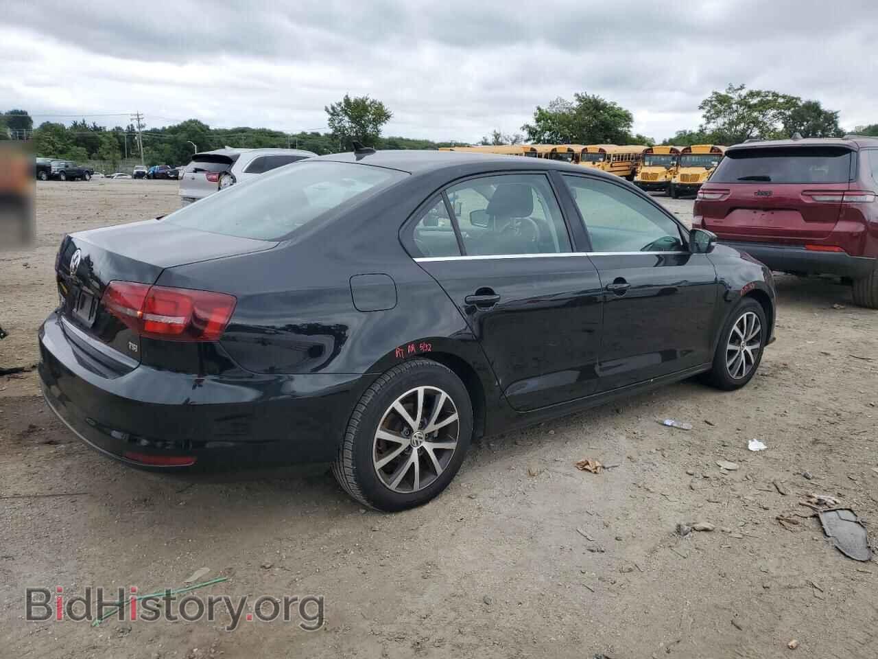 2017 VOLKSWAGEN JETTA - VIN: 3VWDB7AJ9HM281085 - Фото 3
