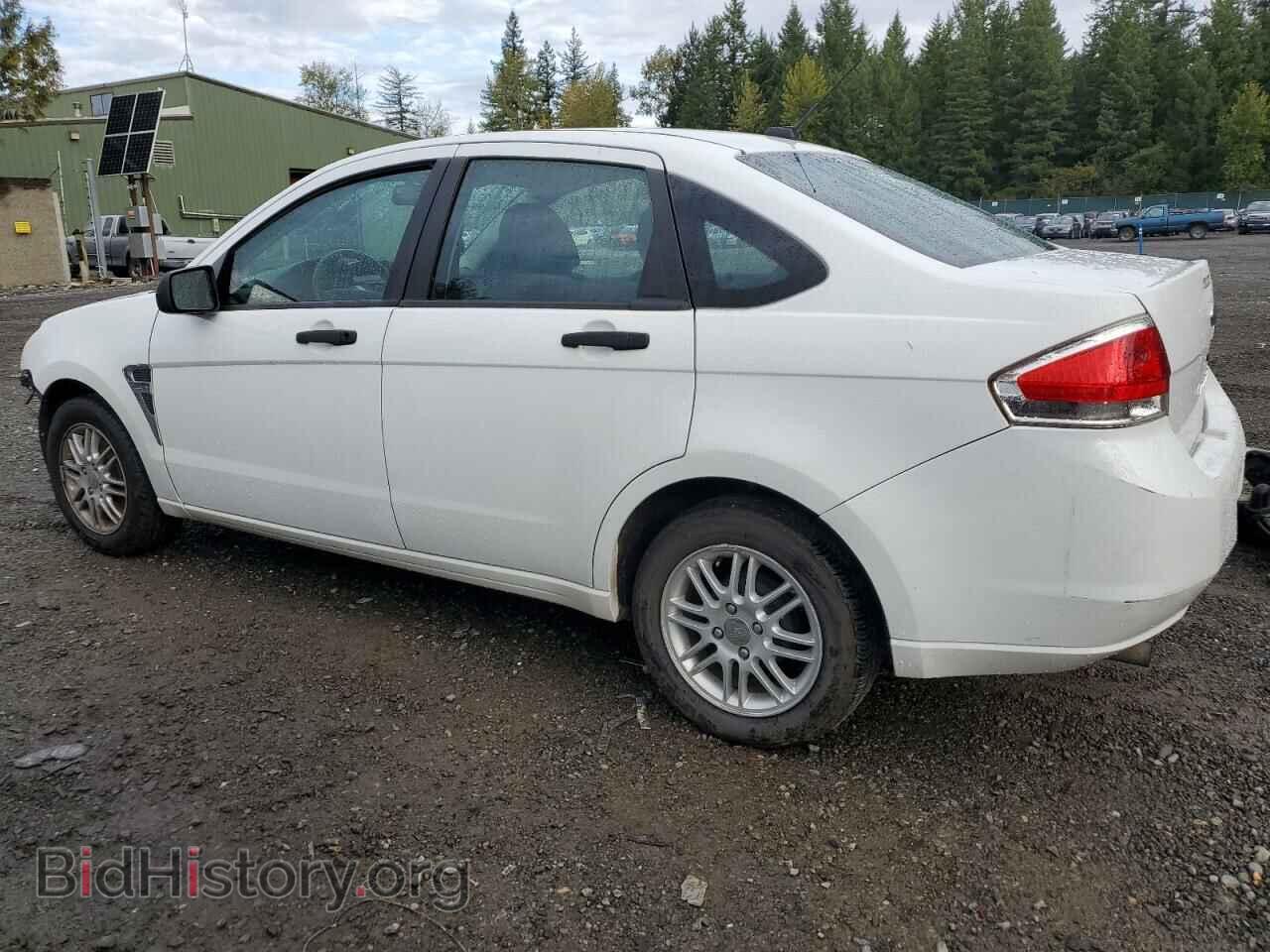 2008 FORD FOCUS - VIN: 1FAHP35NX8W239414 - Фото 2