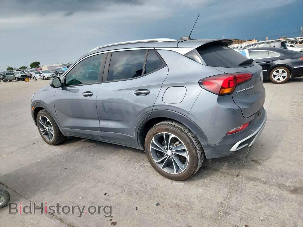 2020 BUICK ENCORE - VIN: KL4MMDS2XLB083077 - Photo 2