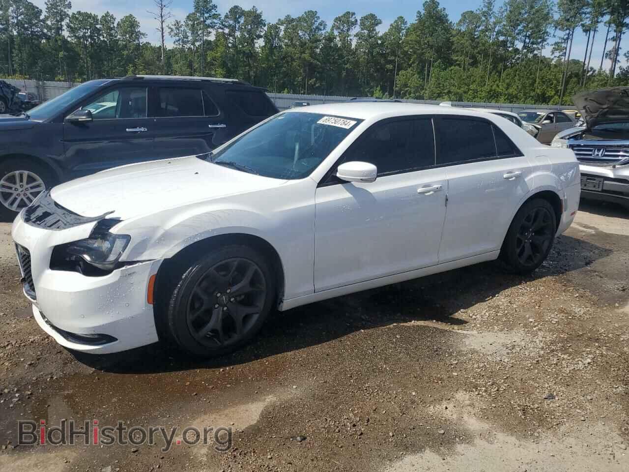 Фотография 2C3CCABG9MH529280 - CHRYSLER 300 2021