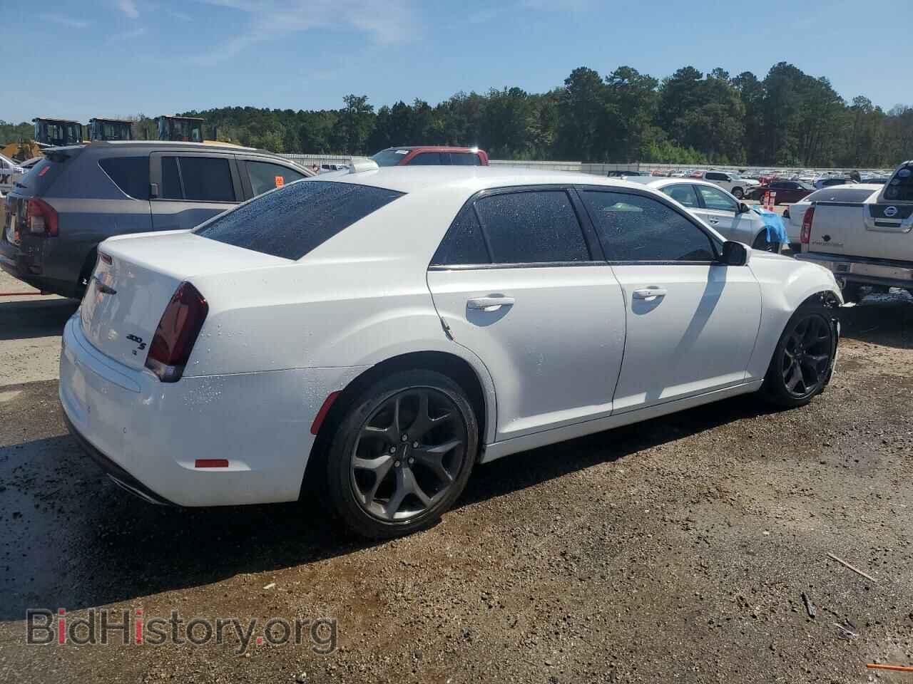 2021 CHRYSLER 300 - VIN: 2C3CCABG9MH529280 - Фото 3