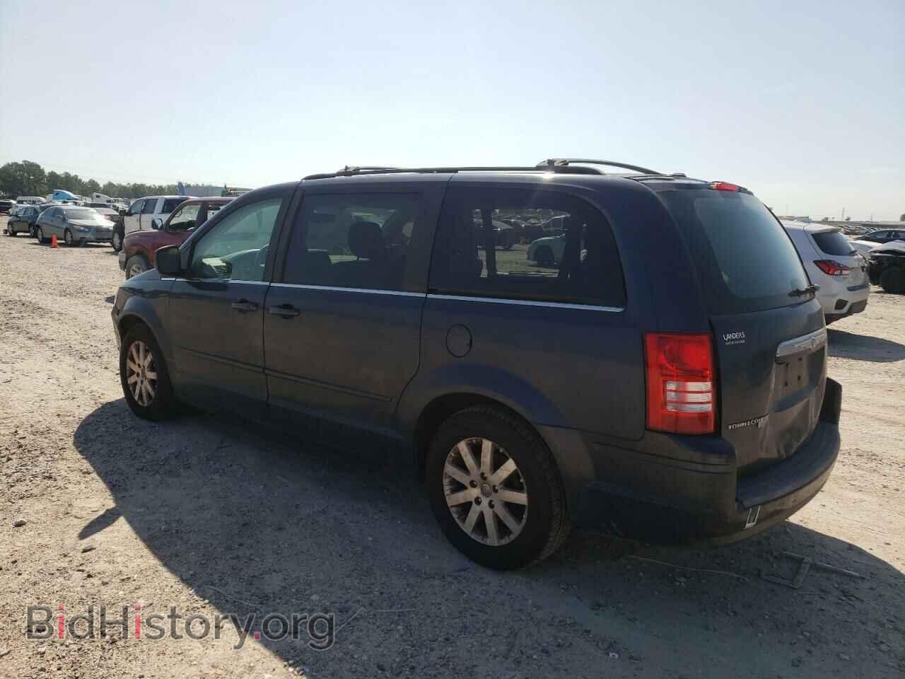 2008 CHRYSLER MINIVAN - VIN: 2A8HR54PX8R603173 - Фото 2