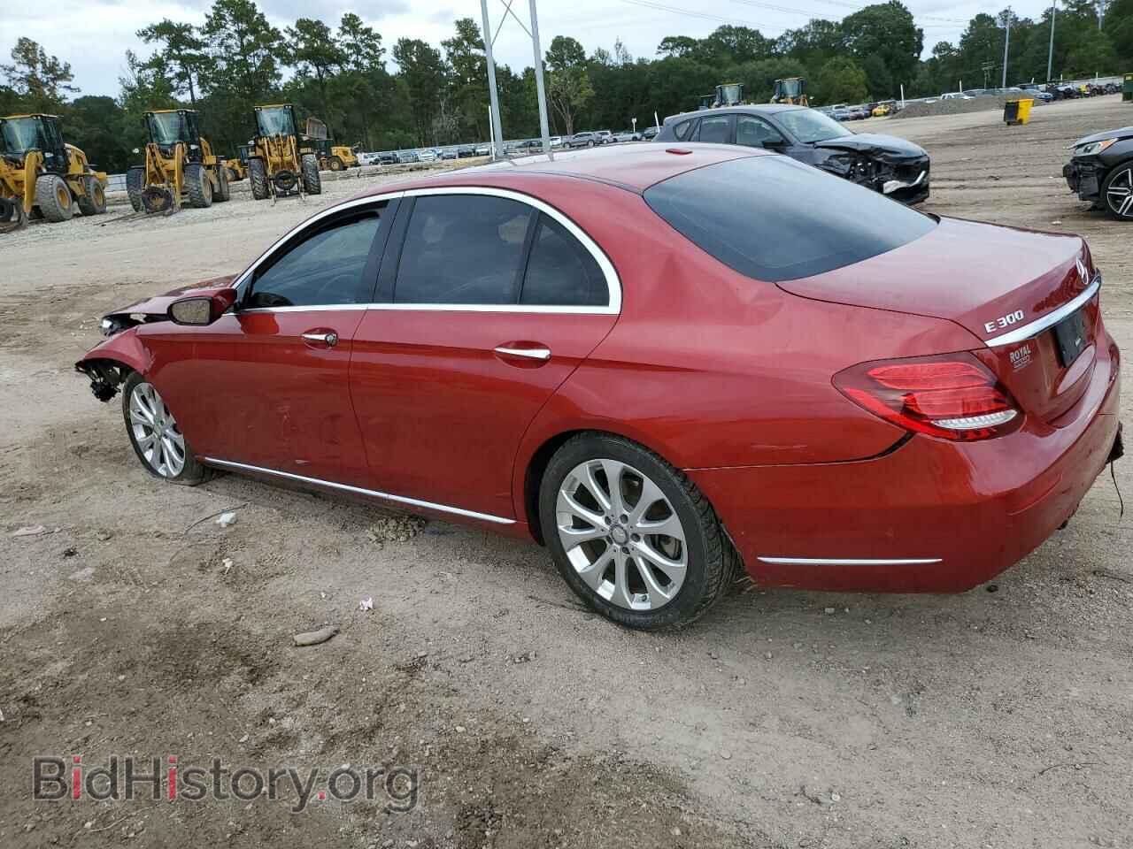 2017 MERCEDES-BENZ E-CLASS - VIN: WDDZF4JB3HA092469 - Фото 2