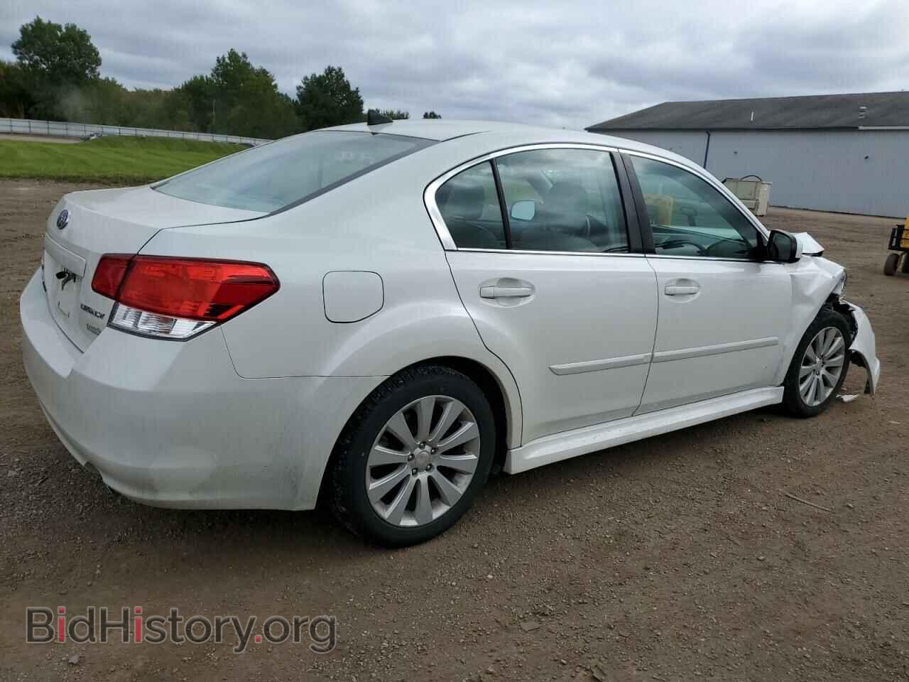 2011 SUBARU LEGACY - VIN: 4S3BMDK64B2233859 - Фото 3
