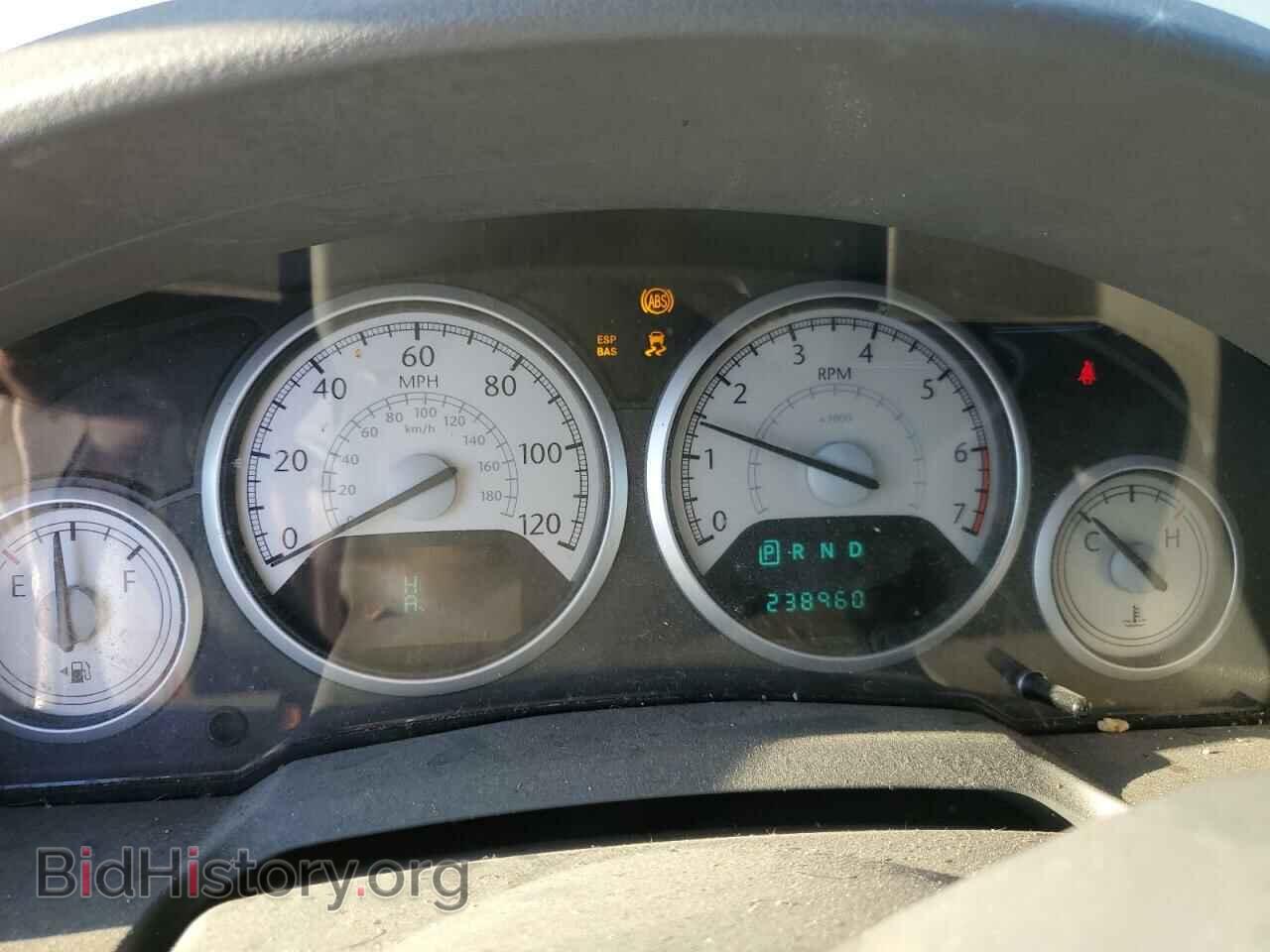 2008 CHRYSLER MINIVAN - VIN: 2A8HR54P48R757796 - Фото 9