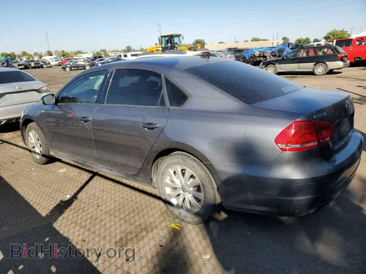 2015 VOLKSWAGEN PASSAT - VIN: 1VWAT7A37FC040321 - Фото 2