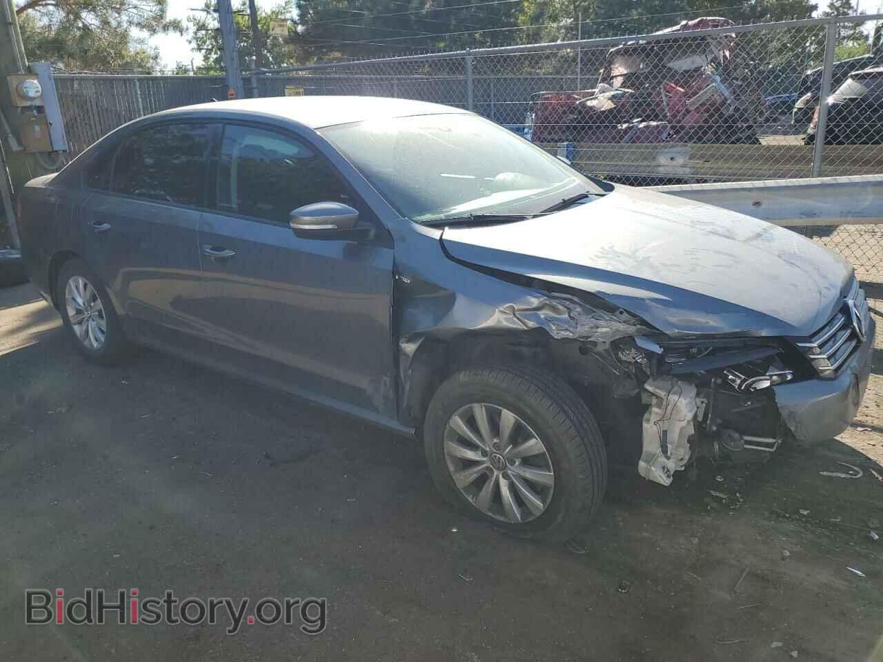 2015 VOLKSWAGEN PASSAT - VIN: 1VWAT7A37FC040321 - Фото 4