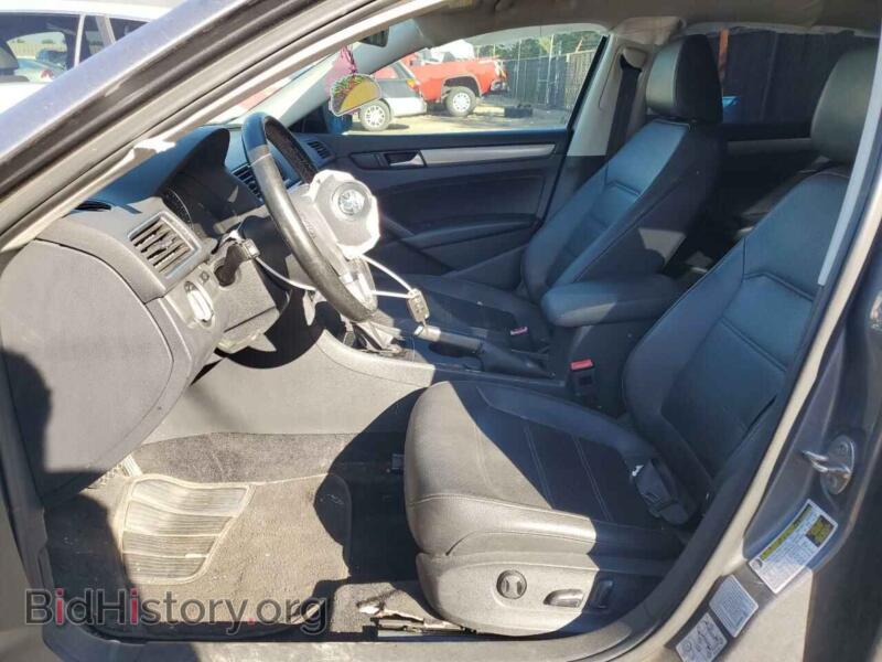 2015 Volkswagen PASSAT (VIN 1VWAT7A37FC040321) — фото 7 из 12