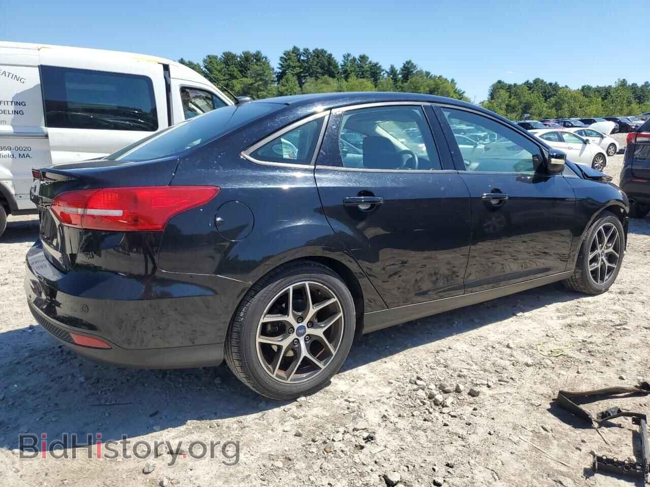 2018 FORD FOCUS - VIN: 1FADP3H24JL233745 - Фото 3