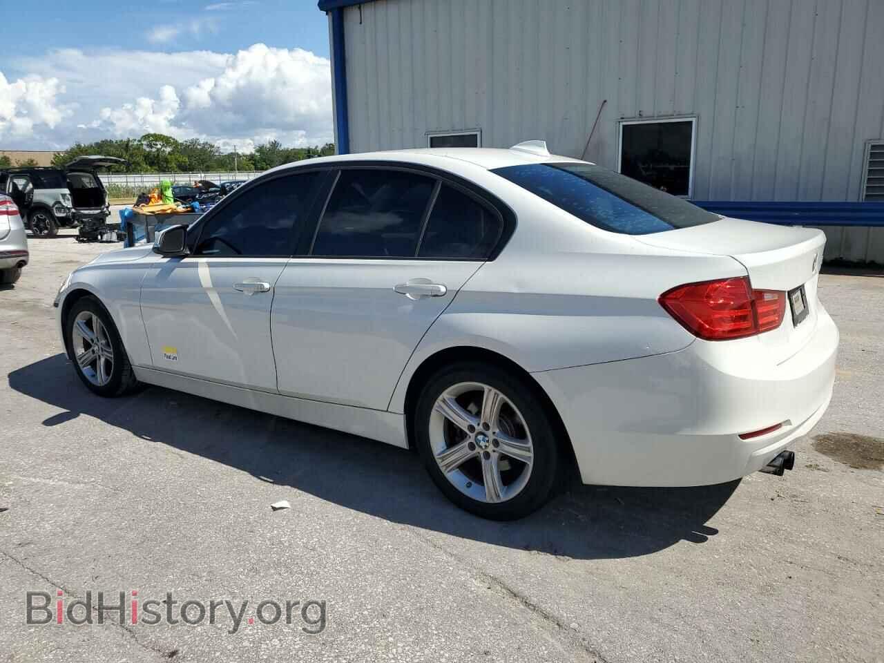 2012 BMW 3 SERIES - VIN: WBA3A5C54CF347439 - Фото 2