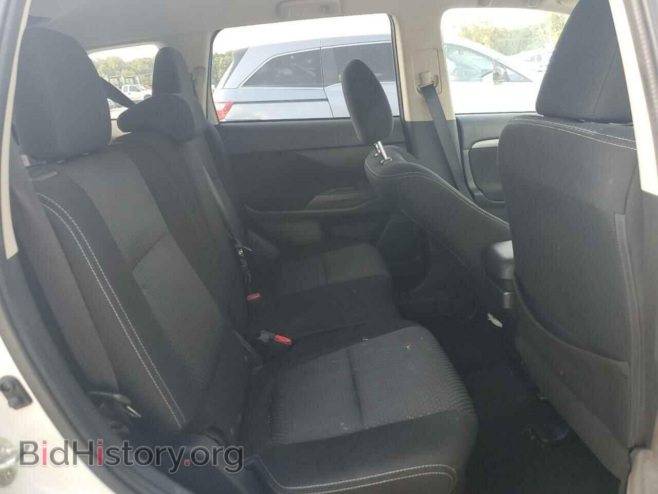 2017 MITSUBISHI OUTLANDER - VIN: JA4AD2A38HZ063247 - Фото 11