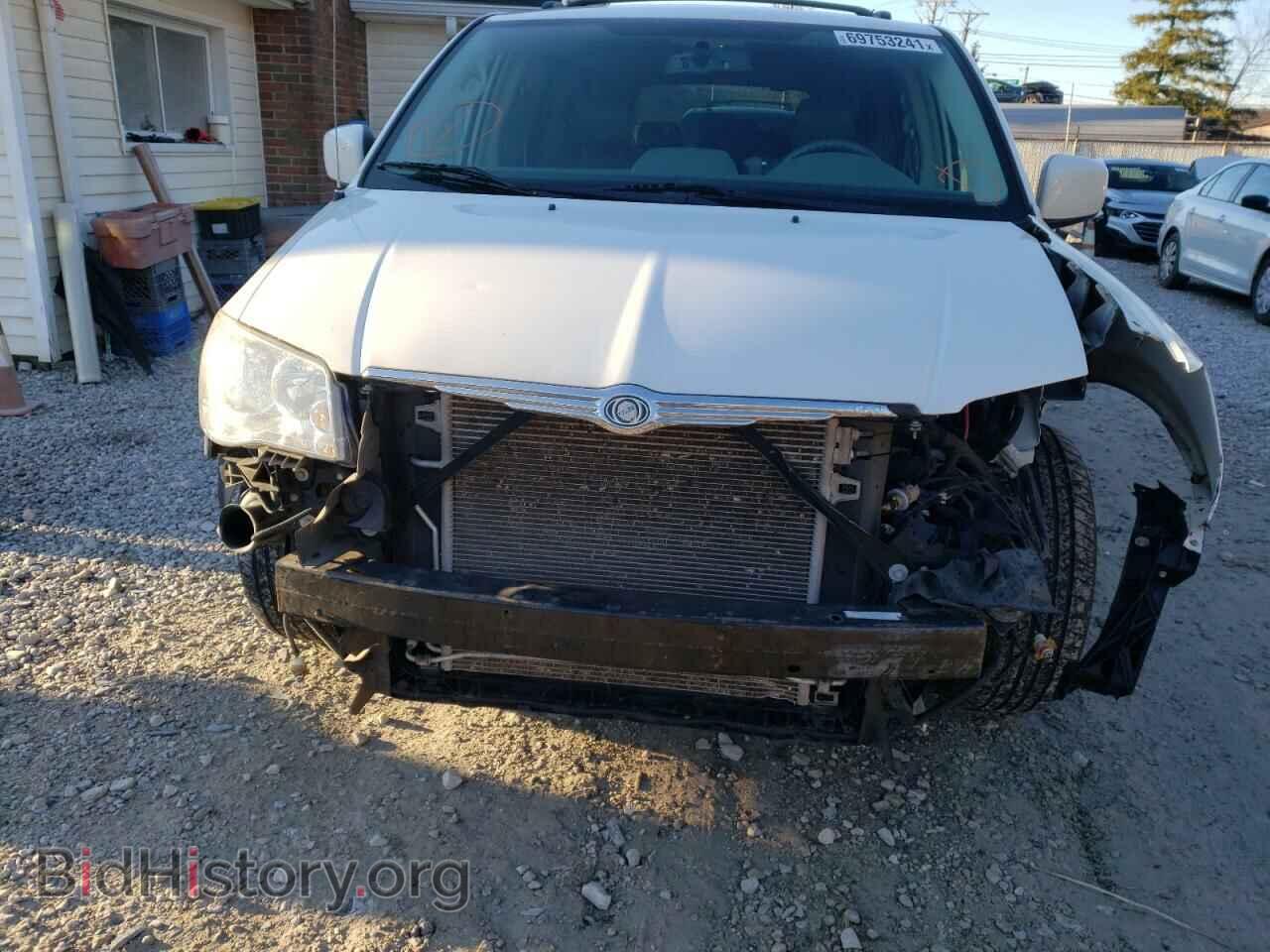 2010 CHRYSLER MINIVAN - VIN: 2A4RR5DX9AR241798 - Фото 9