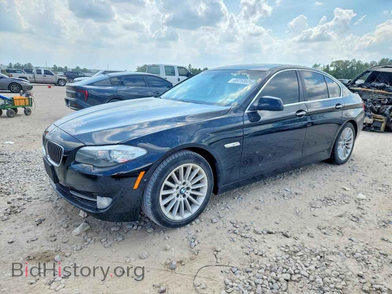 Фотография WBAFR7C52BC605054 - BMW 5 SERIES 2011