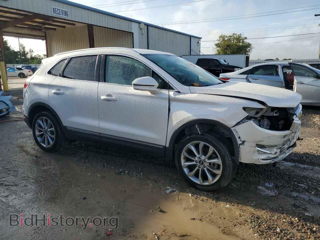 2019 LINCOLN MKC - VIN: 5LMCJ2C92KUL20764 - Photo 4