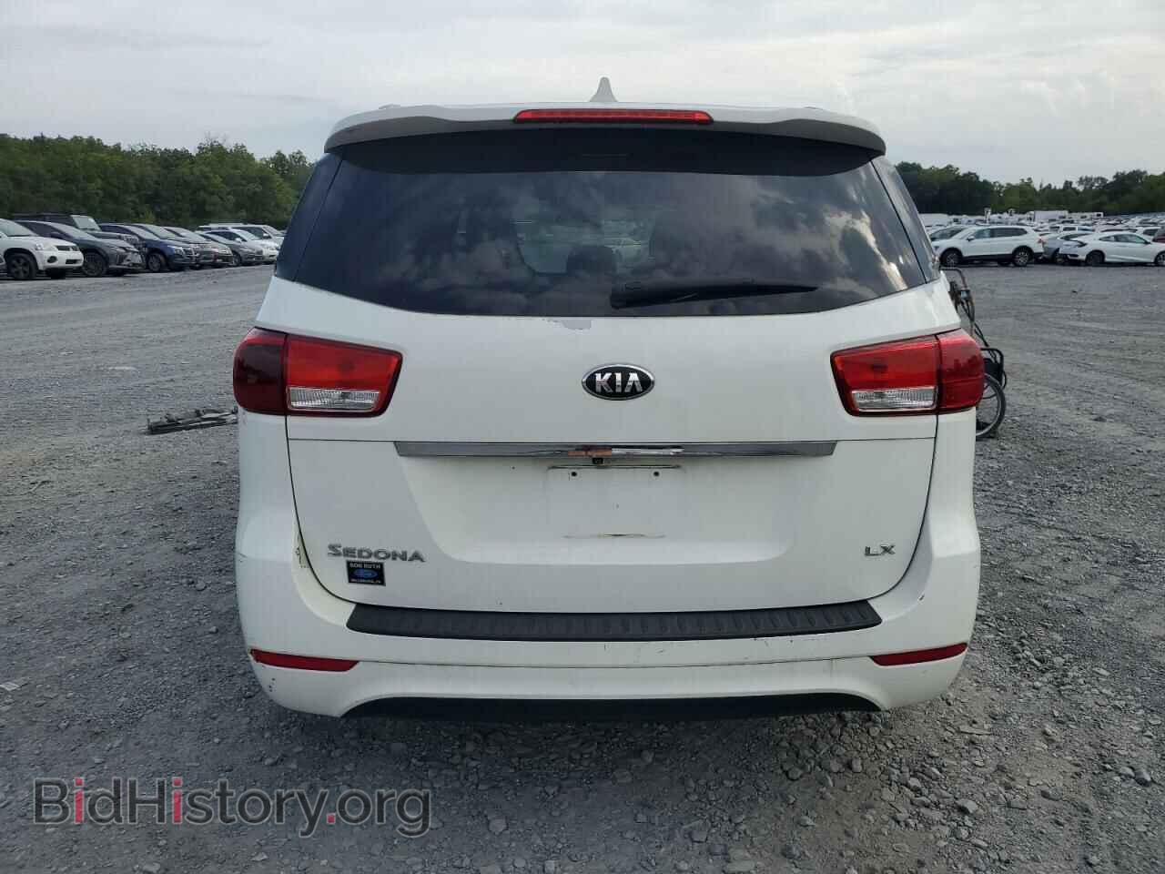 2015 KIA All Models - VIN: KNDMB5C19F6055890 - Фото 6