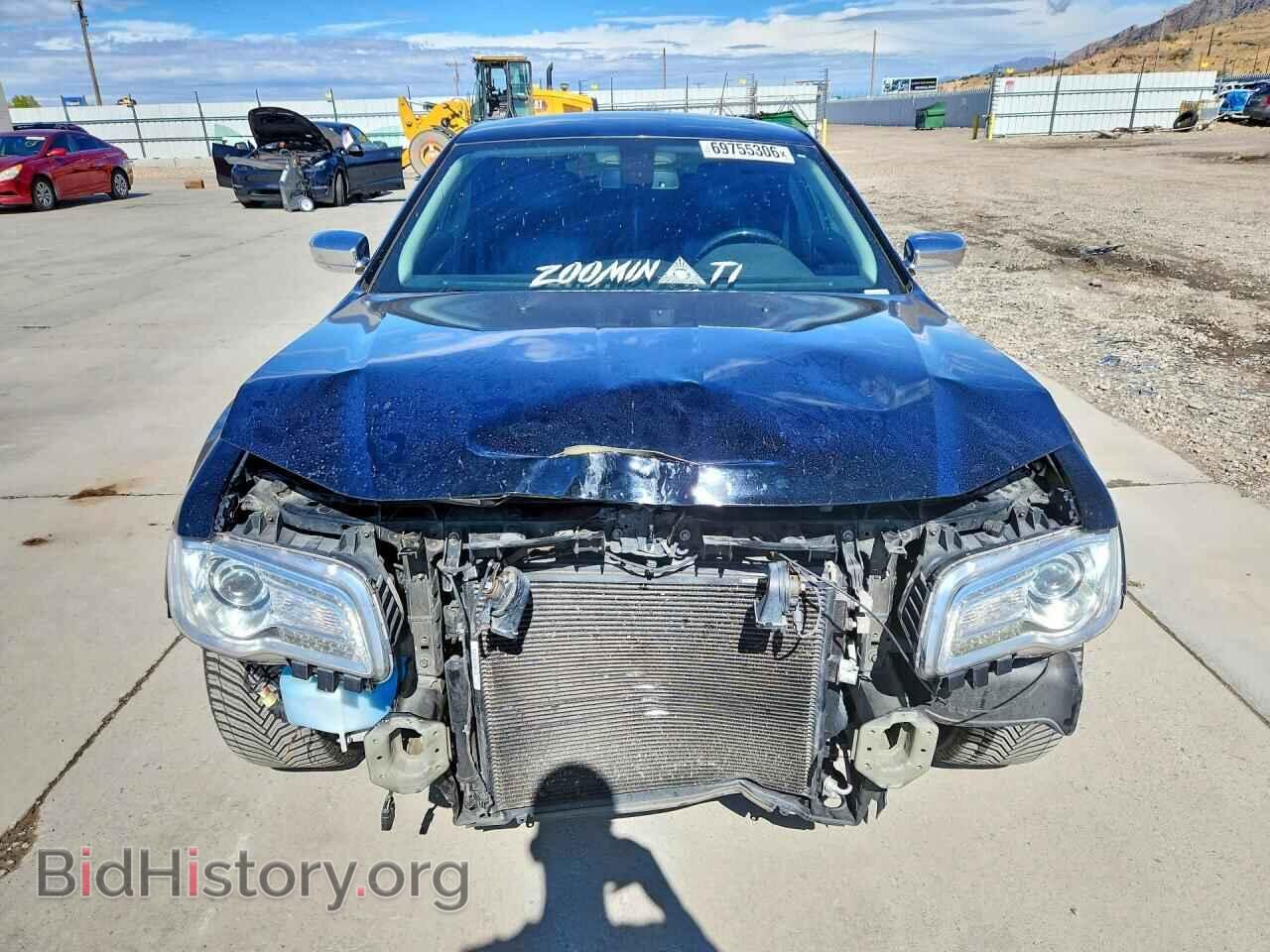 2019 CHRYSLER 300 - VIN: 2C3CCAKG0KH560320 - Photo 5