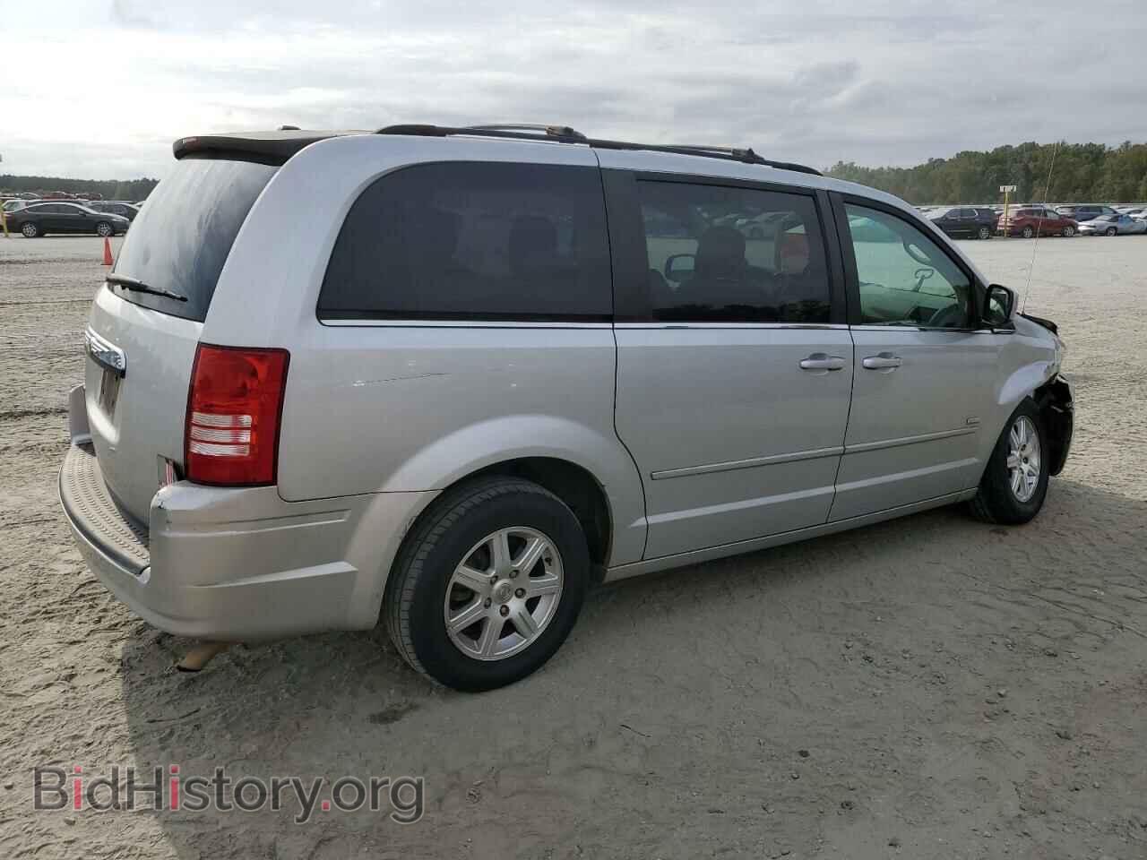 2008 CHRYSLER MINIVAN - VIN: 2A8HR54P28R824718 - Фото 3