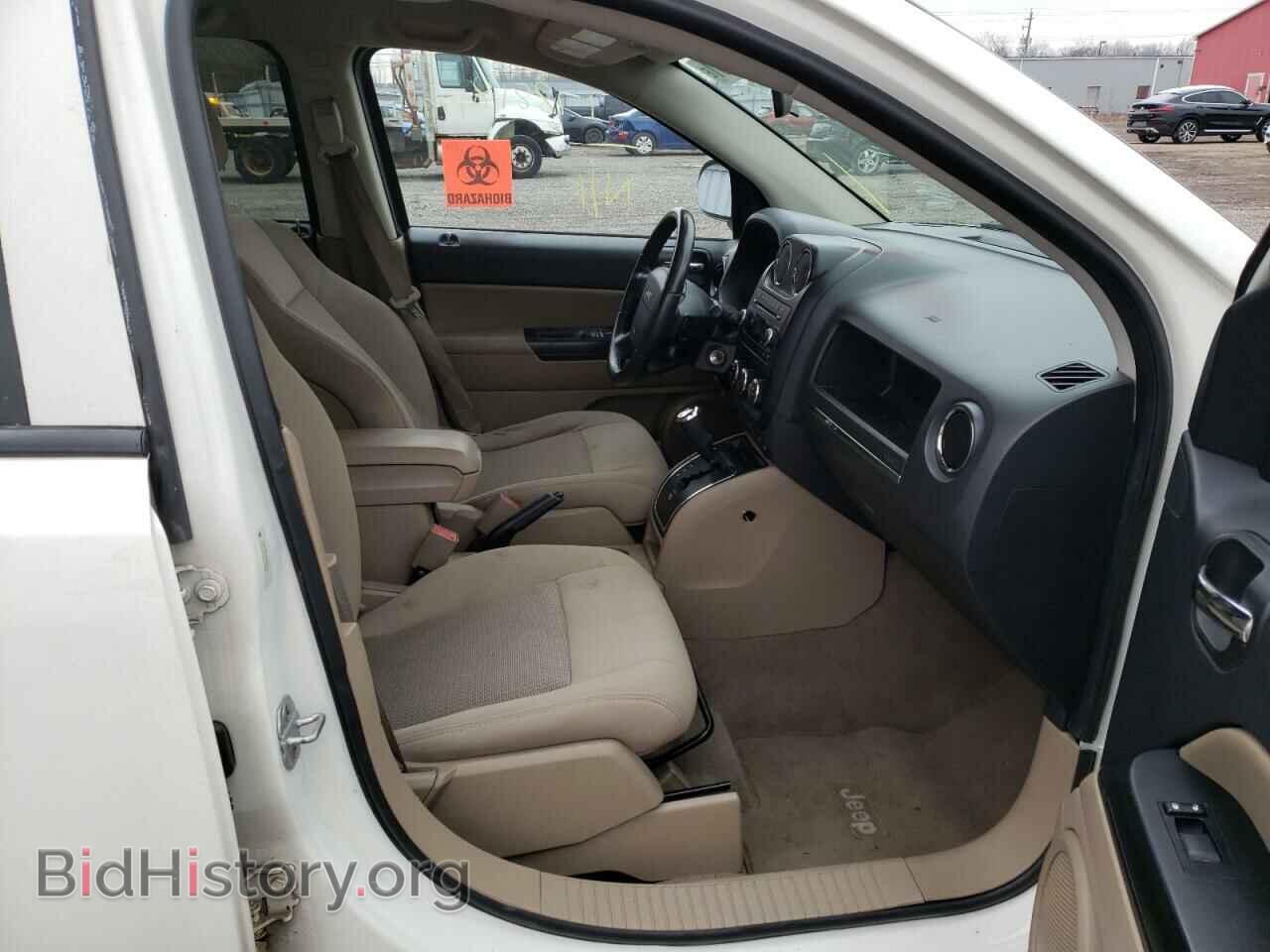 2010 JEEP COMPASS - VIN: 1J4NF4FB4AD636154 - Фото 5