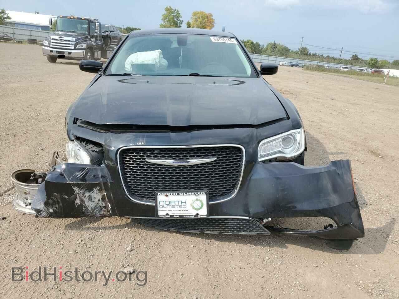2017 CHRYSLER 300 - VIN: 2C3CCAAG6HH603780 - Фото 5
