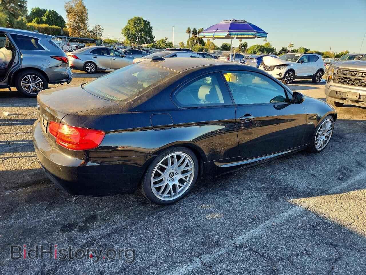2012 BMW 3 SERIES - VIN: WBAKE5C58CE755822 - Photo 3