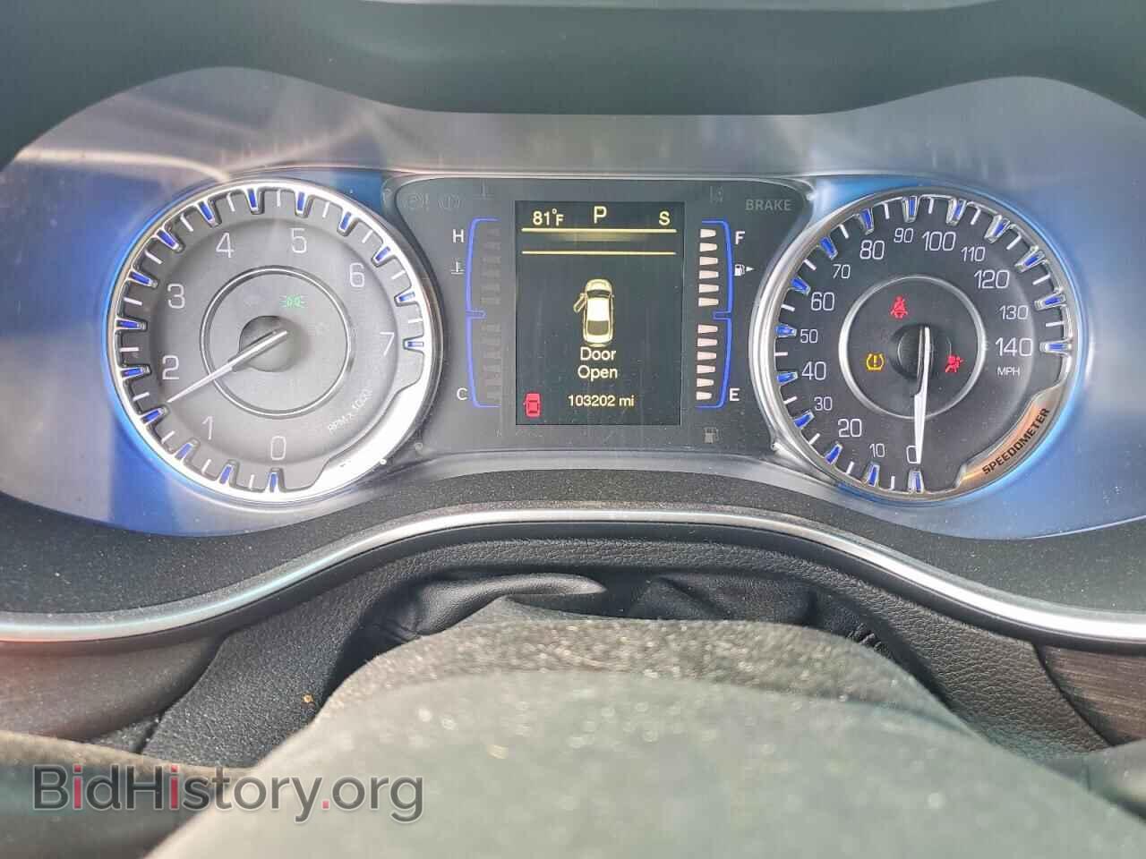 2016 CHRYSLER 200 - VIN: 1C3CCCAB7GN165437 - Photo 9
