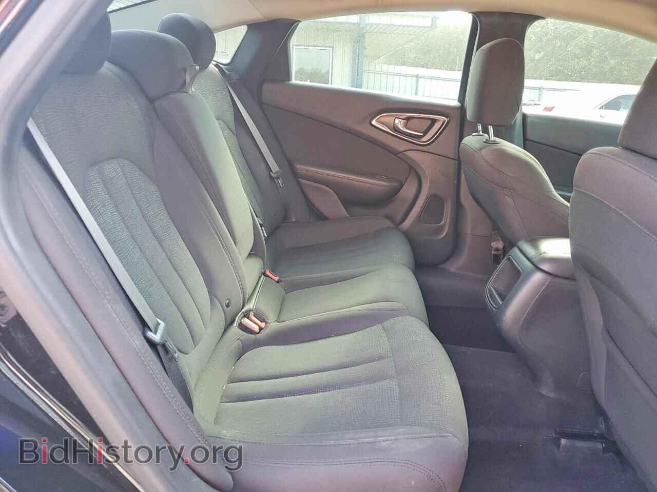 2016 CHRYSLER 200 - VIN: 1C3CCCAB7GN165437 - Photo 10